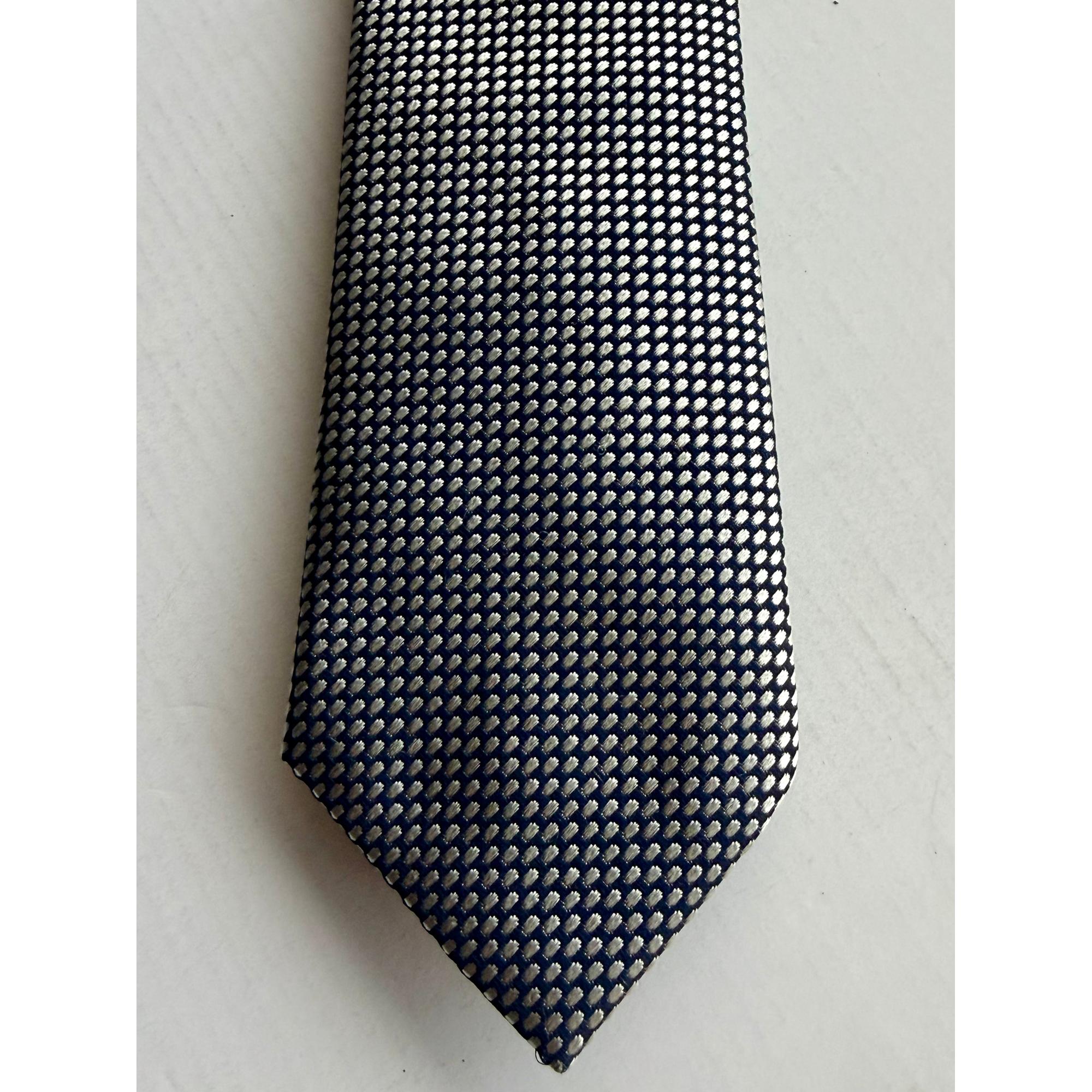 Azthom Silver Dots with Dark backgound