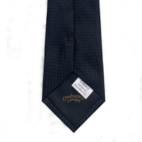 Orotie Black with Maze Design